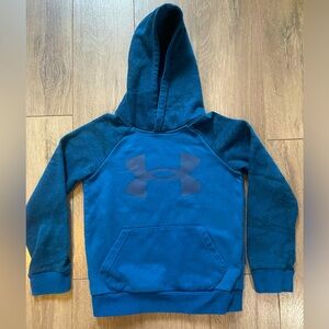 Boys UA hoodie size YMD